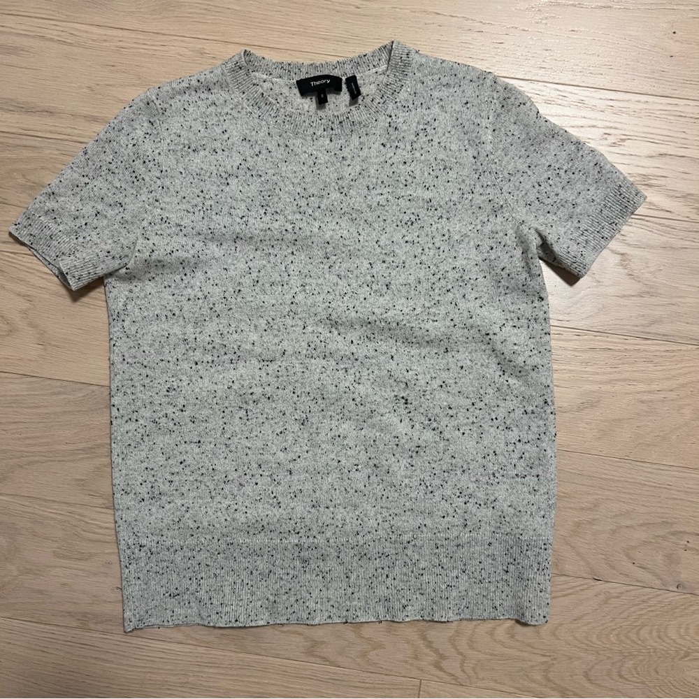 Theory short sleeve cashmere sweater